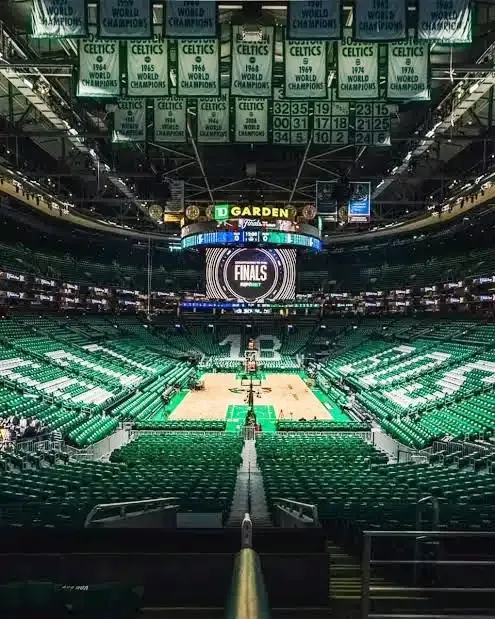 NBA Şampiyonu Boston Celtics Rekor Bedelle Satıldı